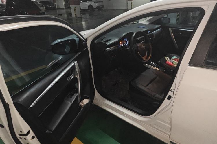 Used Toyota Corolla 2014 1.6L CVT GL Driver Seat