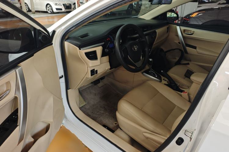 Used Toyota Corolla 2014 1.6L CVT GL Driver Seat