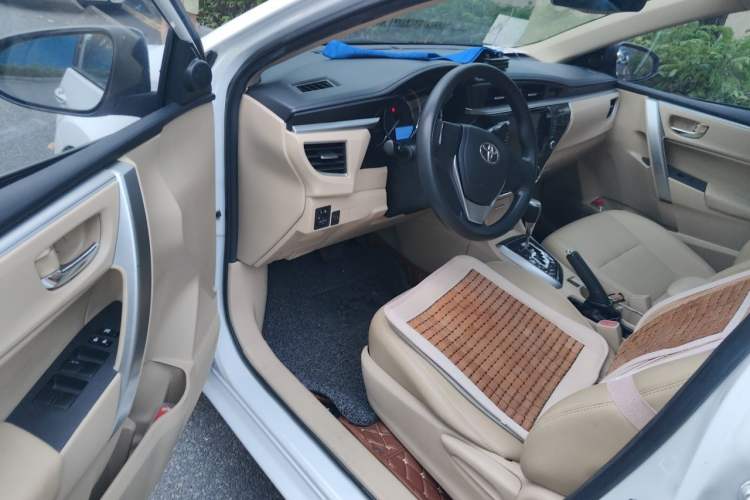 Used Toyota Corolla 2014 1.6L CVT GL Driver Seat