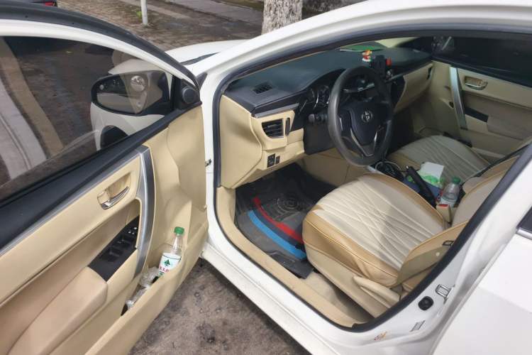 Used Toyota Corolla 2014 1.6L CVT GL Driver Seat