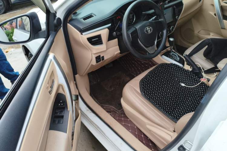 Used Toyota Corolla 2014 1.6L CVT GL Driver Seat