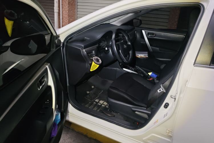 Used Toyota Corolla 2014 1.6L CVT GL Driver Seat