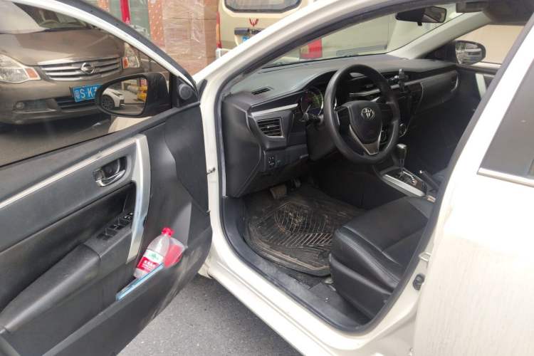 Used Toyota Corolla 2014 1.6L CVT GL Driver Seat