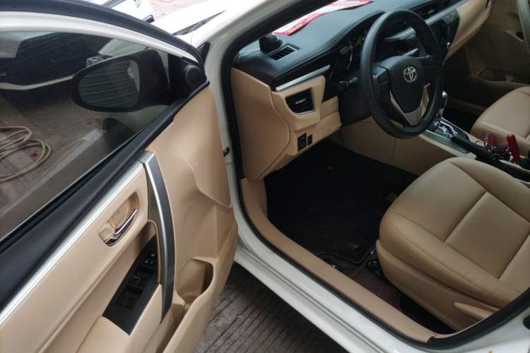 Used Toyota Corolla 2014 1.6L CVT GL Driver Seat