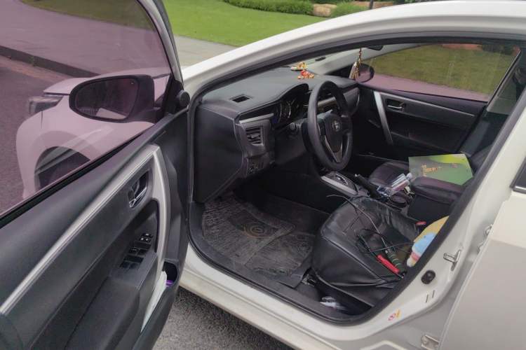 Used Toyota Corolla 2014 1.6L CVT GL Driver Seat