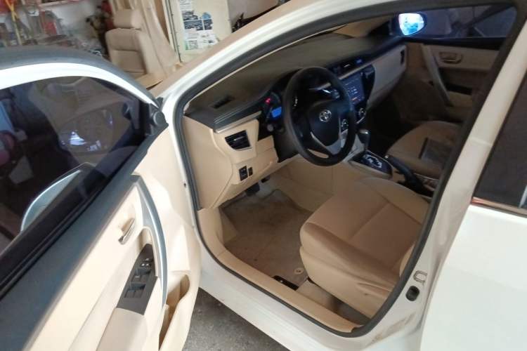 Used Toyota Corolla 2014 1.6L CVT GL Driver Seat