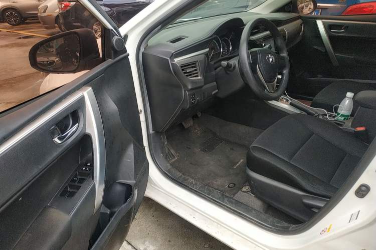 Used Toyota Corolla 2014 1.6L CVT GL Driver Seat