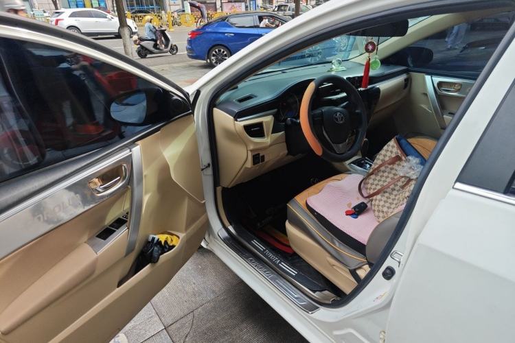 Used Toyota Corolla 2014 1.6L CVT GL Driver Seat