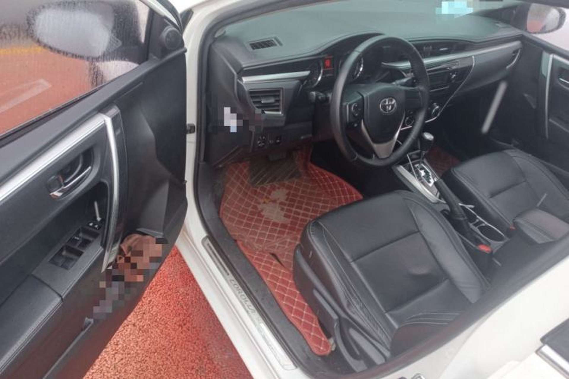 Used Toyota Corolla 2014 1.6L CVT GL-i Driver Seat