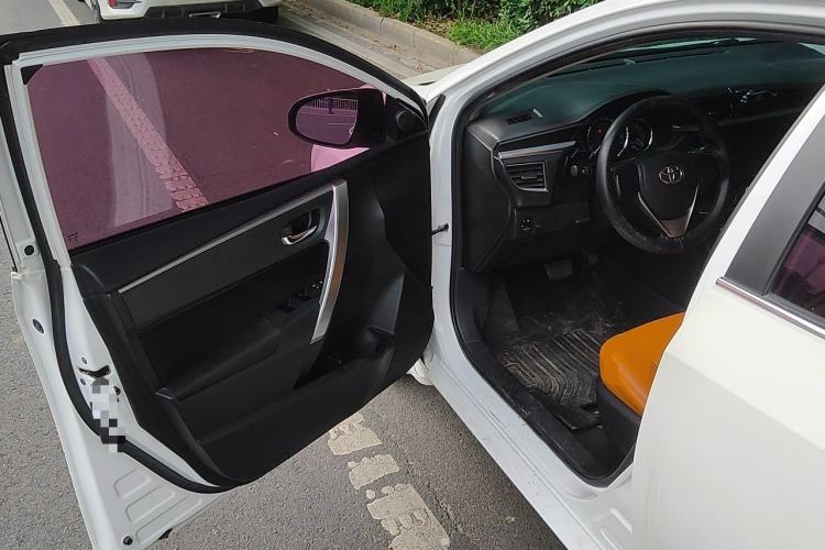 Used Toyota Corolla 2014 1.6L CVT GL Driver Seat