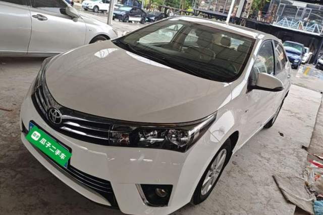 Ojetý Toyota Corolla 2014 1.6L CVT GL-i