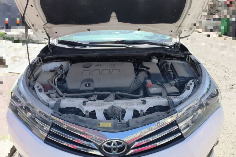 Used Toyota Corolla 2014 1.6L CVT GL-i Engine Bay