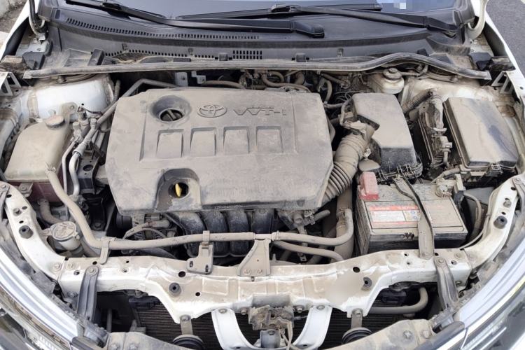 Used Toyota Corolla 2014 1.6L CVT GL-i Leather Edition Engine Bay