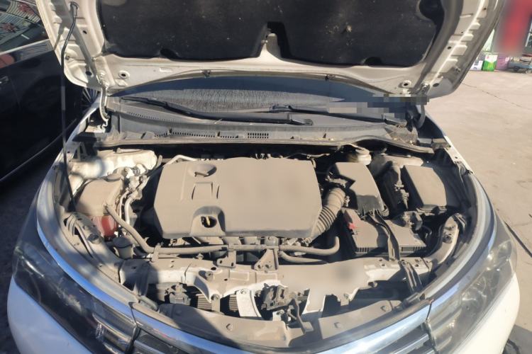 Used Toyota Corolla 2014 1.6L CVT GL-i Engine Bay