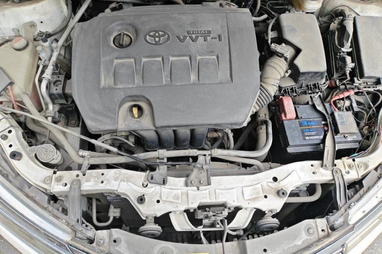 Used Toyota Corolla 2014 1.6L CVT GL-i Engine Bay