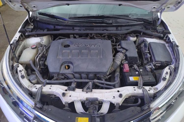 Used Toyota Corolla 2014 1.6L CVT GL-i Engine Bay