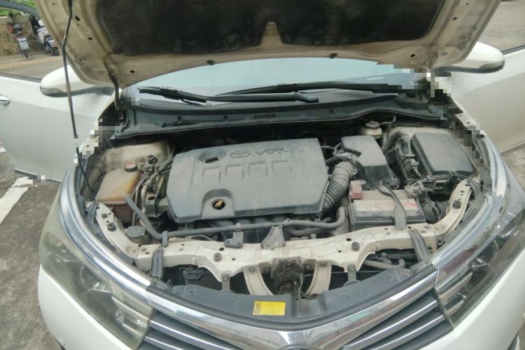 Used Toyota Corolla 2014 1.6L CVT GL-i Leather Edition Engine Bay