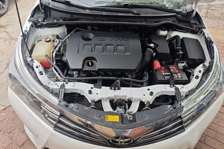 Used Toyota Corolla 2014 1.6L CVT GL-i Leather Edition Engine Bay