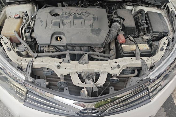 Used Toyota Corolla 2014 1.6L CVT GL-i Leather Edition Engine Bay
