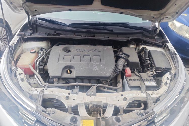 Used Toyota Corolla 2014 1.6L CVT GL-i Leather Edition Engine Bay