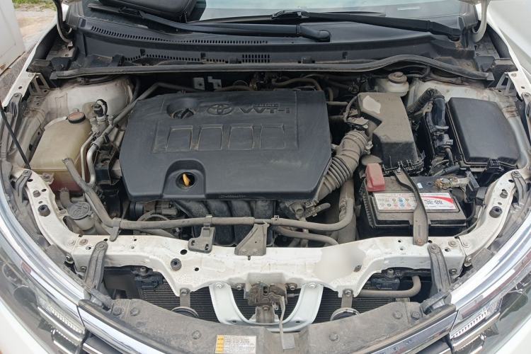 Used Toyota Corolla 2014 1.6L CVT GL Engine Bay