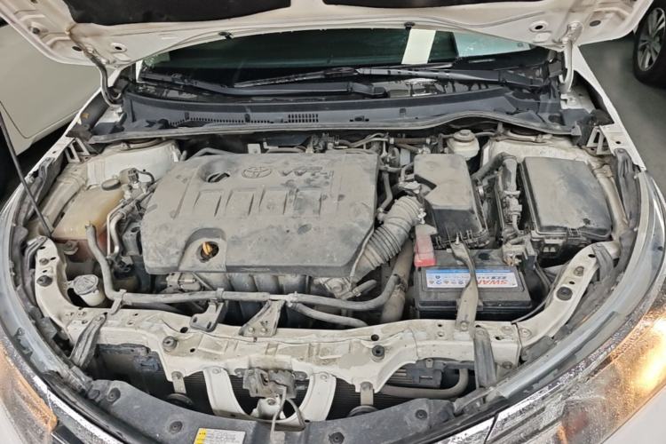 Used Toyota Corolla 2014 1.6L CVT GL-i Engine Bay