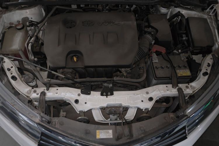 Used Toyota Corolla 2014 1.6L CVT GL-i Leather Edition Engine Bay