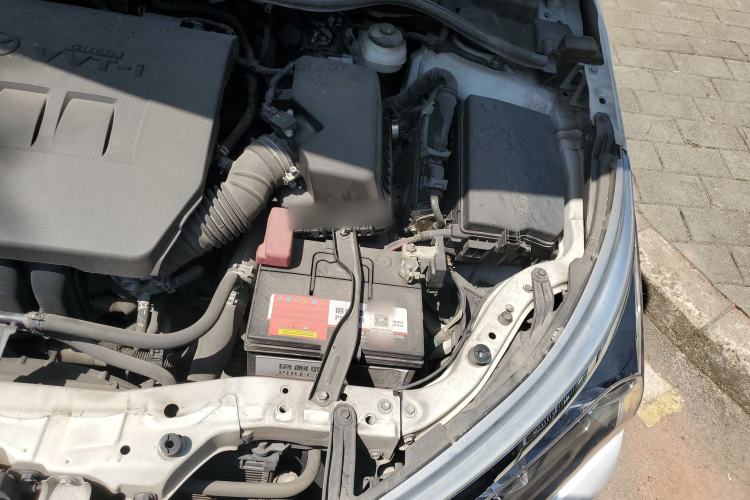 Used Toyota Corolla 2014 1.6L CVT GL Engine Bay Left