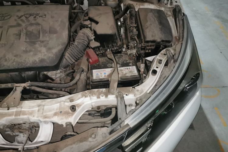 Used Toyota Corolla 2014 1.6L Manual GL Engine Bay Left