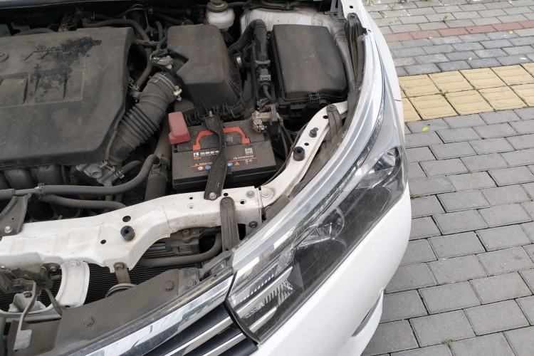 Used Toyota Corolla 2014 1.6L CVT GL-i Leather Edition Engine Bay Left