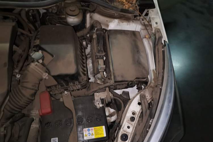 Used Toyota Corolla 2014 1.6L CVT GL Engine Bay Left