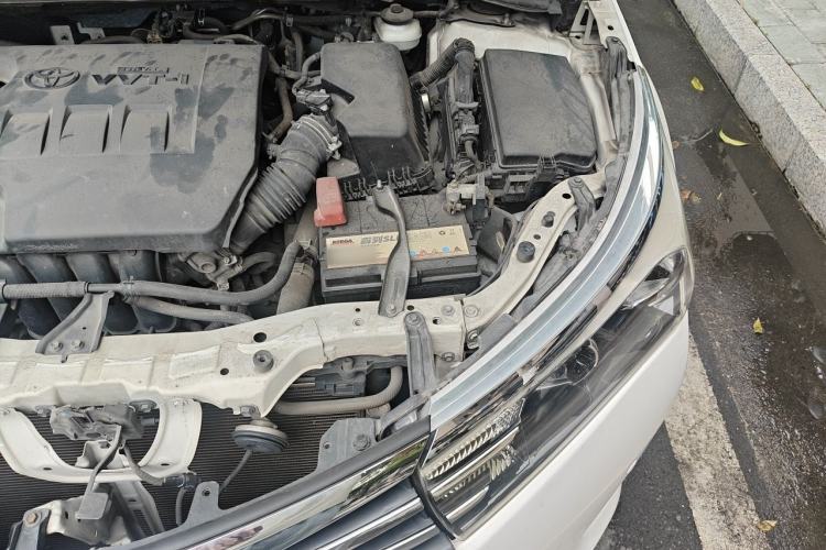 Used Toyota Corolla 2014 1.6L CVT GL-i Leather Edition Engine Bay Left