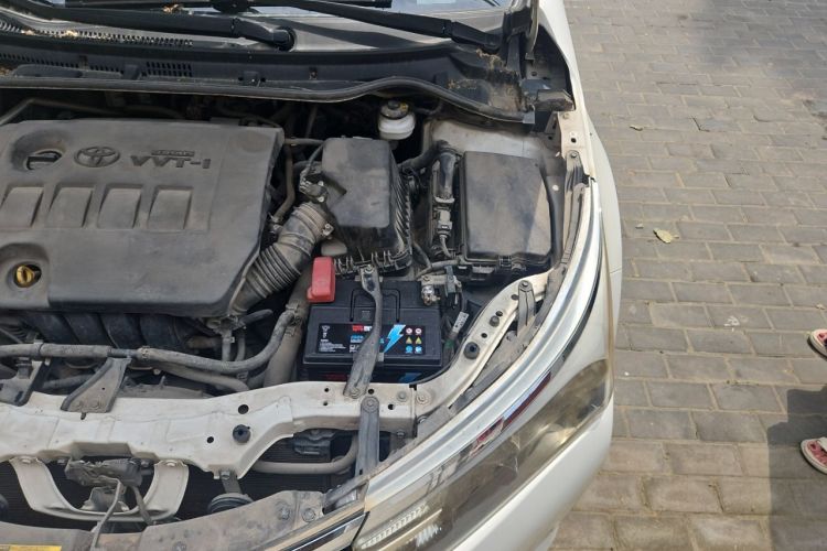 Used Toyota Corolla 2014 1.6L CVT GL-i Leather Edition Engine Bay Left