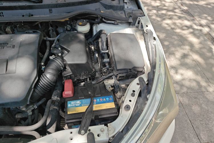 Used Toyota Corolla 2014 1.6L CVT GL Engine Bay Left