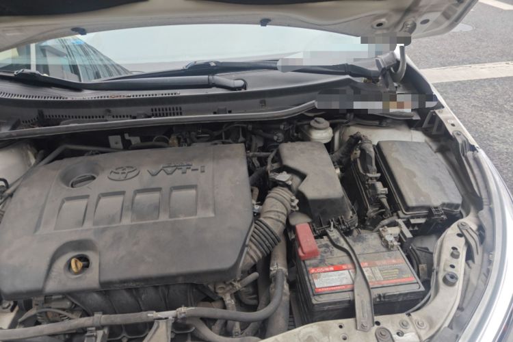 Used Toyota Corolla 2014 1.6L CVT GL Engine Bay Left