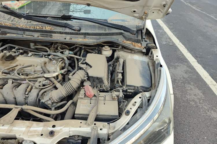 Used Toyota Corolla 2014 1.6L CVT GL-i Engine Bay Left