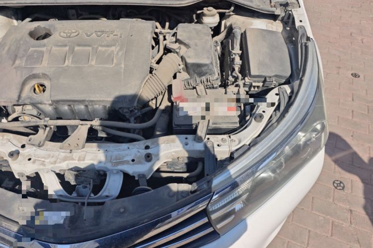 Used Toyota Corolla 2014 1.6L CVT GL Engine Bay Left