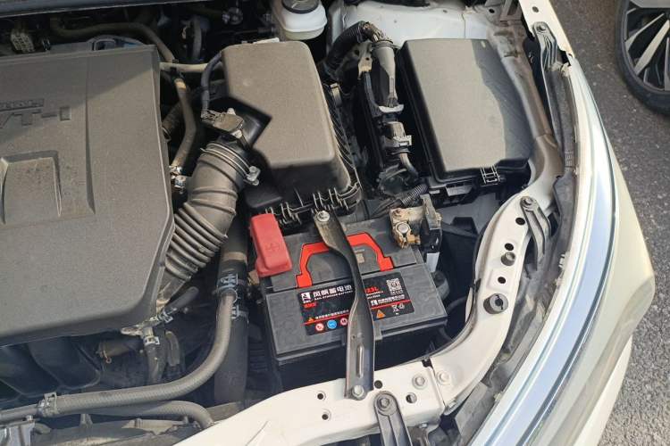 Used Toyota Corolla 2014 1.6L CVT GL-i Leather Edition Engine Bay Left