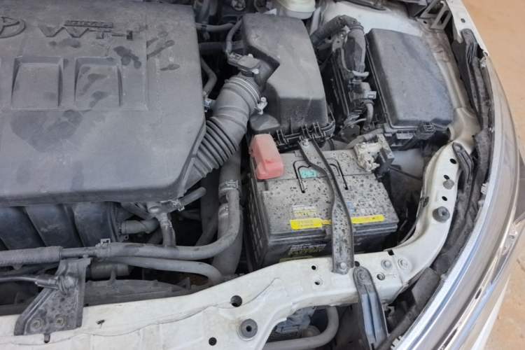 Used Toyota Corolla 2014 1.6L CVT GL Engine Bay Left
