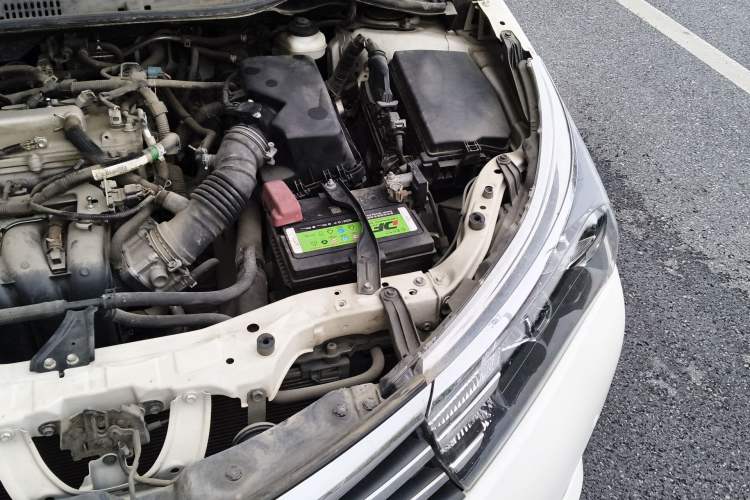 Used Toyota Corolla 2014 1.6L CVT GL-i Leather Edition Engine Bay Left