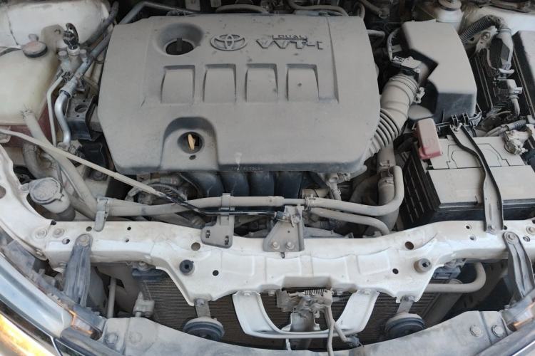 Used Toyota Corolla 2014 1.6L CVT GL-i Leather Edition Engine Bay