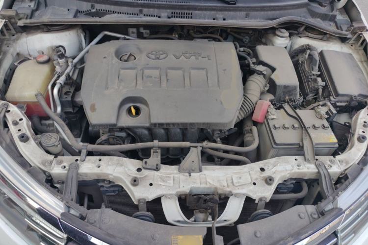 Used Toyota Corolla 2014 1.6L CVT GL Engine Bay