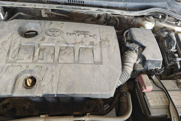 Used Toyota Corolla 2014 1.6L Manual GL Engine Bay