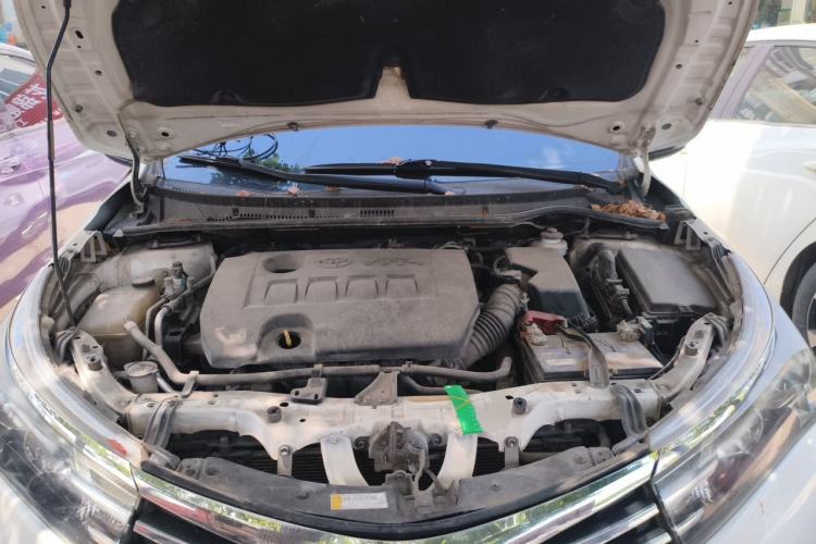 Used Toyota Corolla 2014 1.6L CVT GL-i Engine Bay