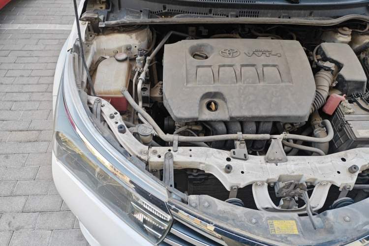 Used Toyota Corolla 2014 1.6L CVT GL-i Leather Edition Engine Bay Right