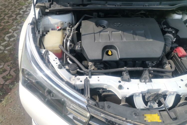 Used Toyota Corolla 2014 1.6L CVT GL Engine Bay Right