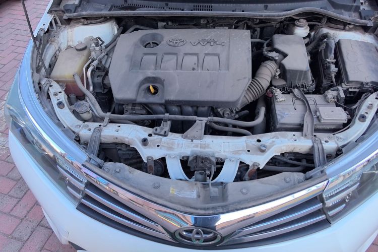 Used Toyota Corolla 2014 1.6L Manual GL Engine Bay Right