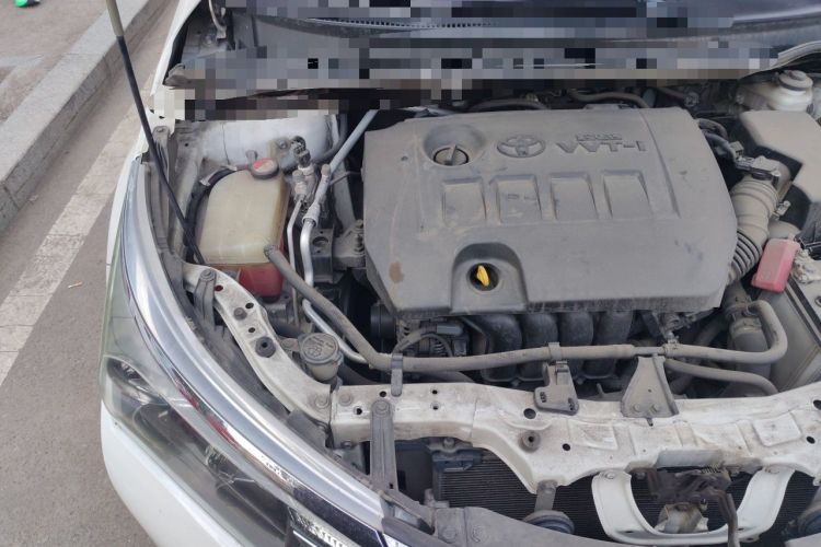 Used Toyota Corolla 2014 1.6L CVT GL Engine Bay Right
