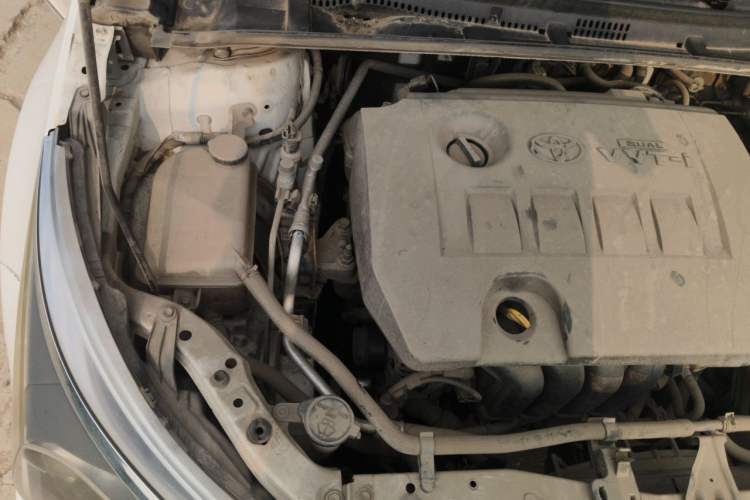 Used Toyota Corolla 2014 1.6L CVT GL-i Leather Edition Engine Bay Right