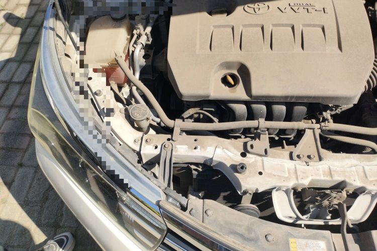 Used Toyota Corolla 2014 1.6L CVT GL-i Engine Bay Right